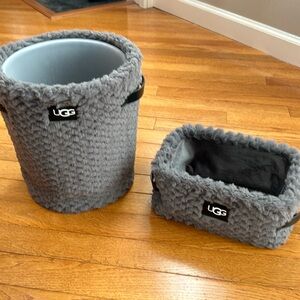UGG Bathroom Accessories - wastebasket and accessory holder
